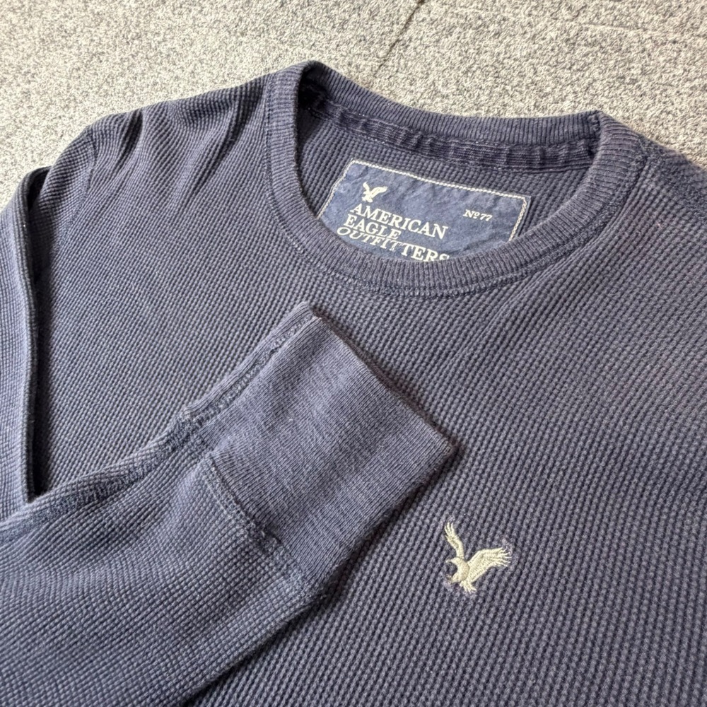 American Eagle Outfitter Mens XL Navy Blue Waffle Knit Thermal Long Sleeve Shirt